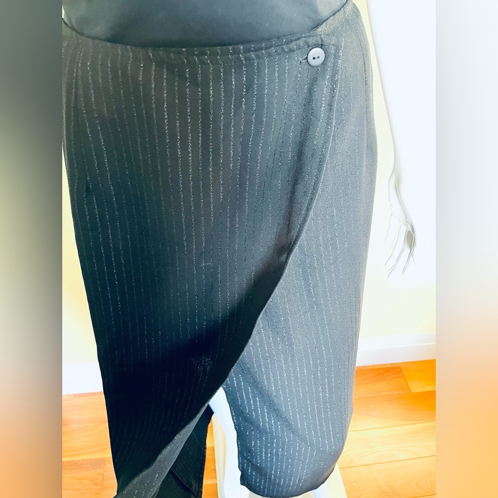 Temps en Temps Elegant Black striped Women's midi envelope Skirt US Small